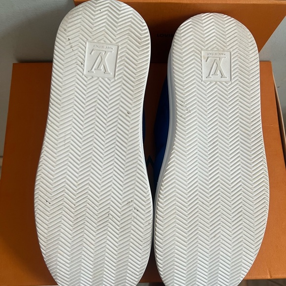 Louis vutton slip on sneakers size 8 in men’s runs in a 7 in men’s - Picture 4 of 7